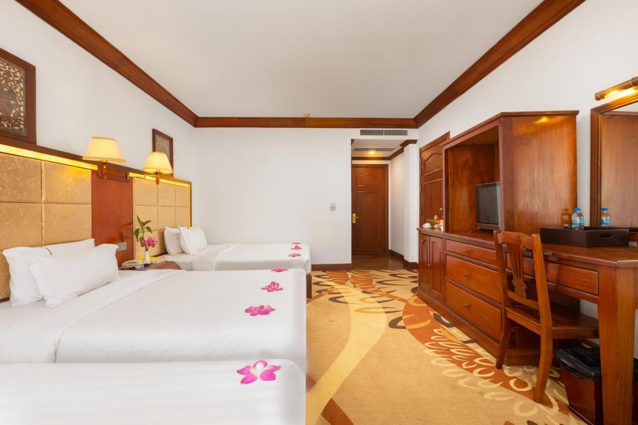 Angkor Land Urban Boutique Hotel Siem Reap Exterior photo