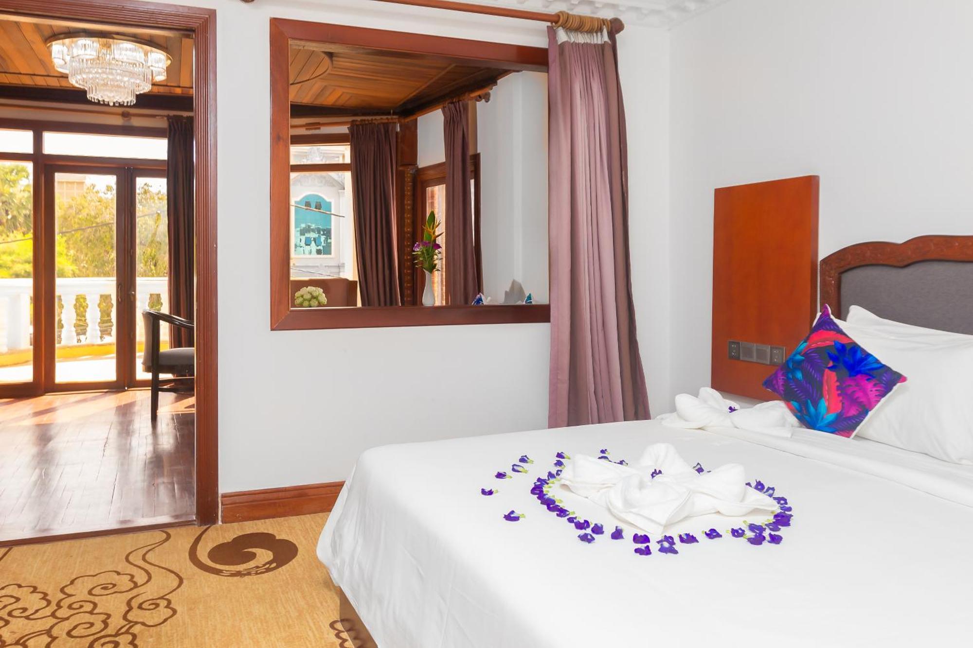 Angkor Land Urban Boutique Hotel Siem Reap Exterior photo