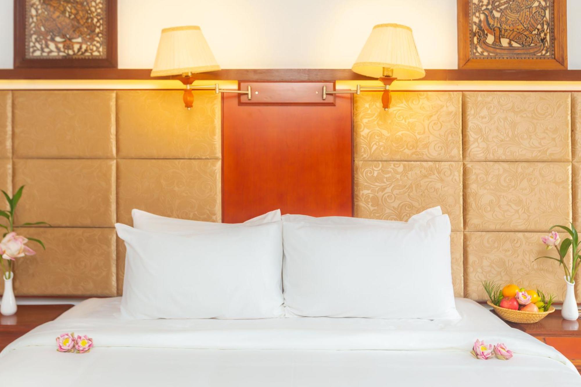 Angkor Land Urban Boutique Hotel Siem Reap Exterior photo